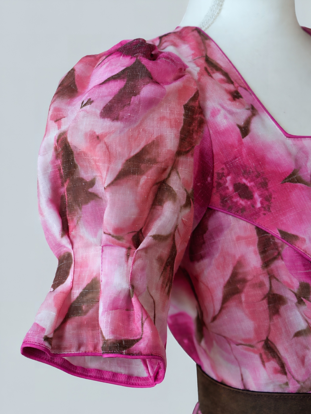 Vintage Pink Floral Midi Dress with Puff Sleeves and Belt, Cottagecore, Dirndl - Picture 6 of 11